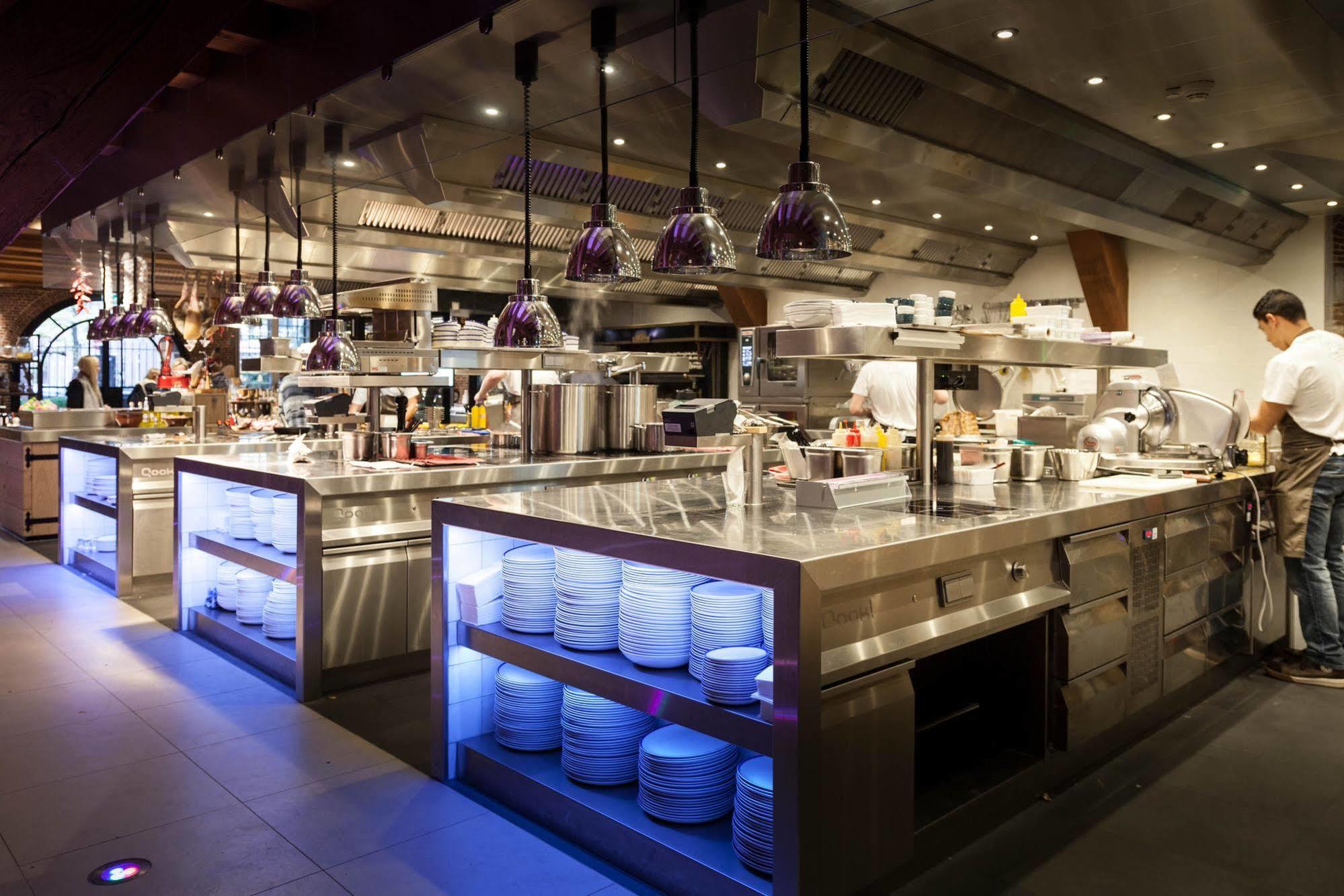 Van Rossum Stadshotel Woerden Bagian luar foto